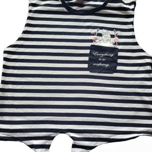 Disney Alice and wonderland top